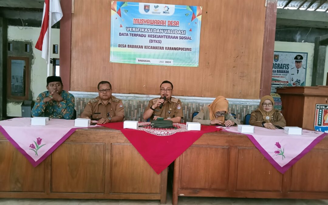 Musyawarah Desa Verifikasi dan Validasi Data Terpadu Kesejahteraan Sosial Desa Babakan Tahun 2024