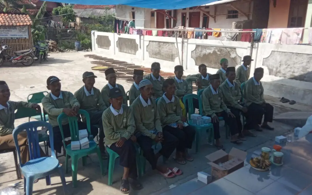 Proteksi Tanaman dari Berbagai Hama dan Penyakit, Kelompok Tani Babakan Ikuti Penyuluhan bersama BPTPHP