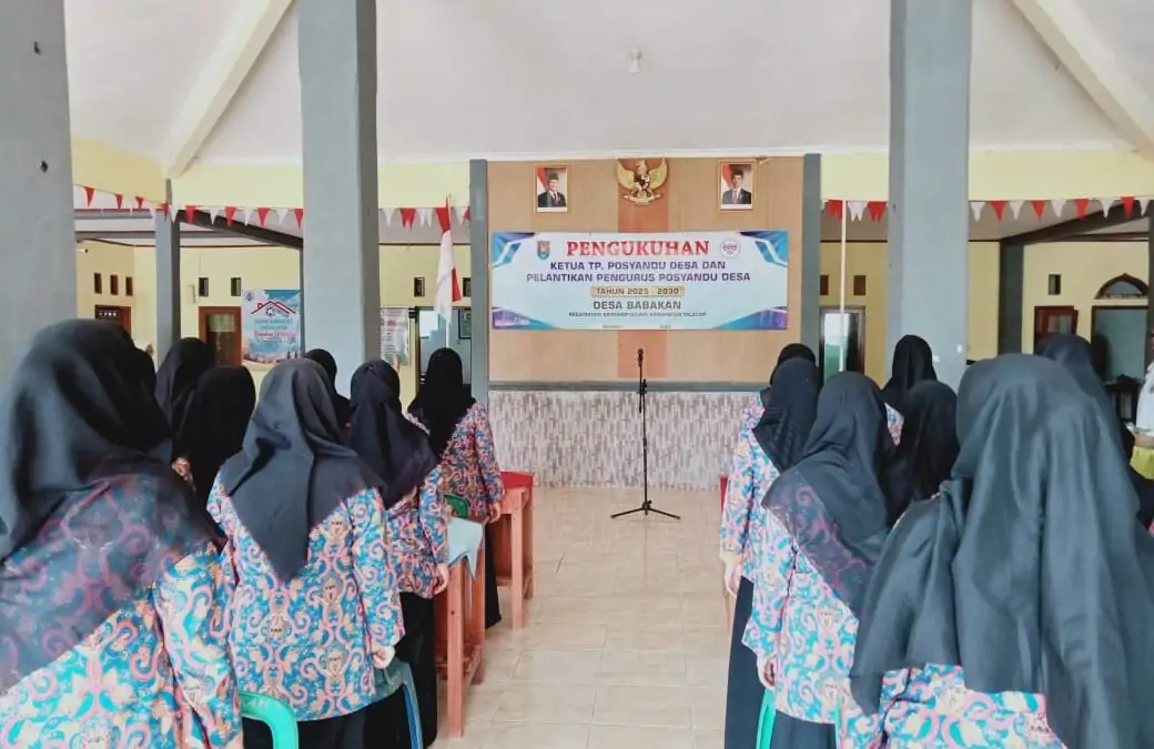 Pengukuhan Ketua TP Posyandu Desa dan Pelantikan Pengurus Posyandu Desa Puspa Indah Periode 2025-2030
